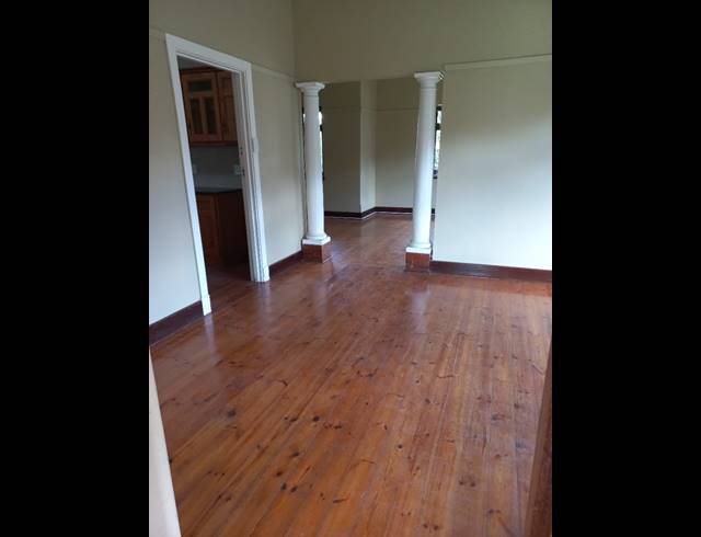 3 BEDROOM FREESTANDING FOR SALE IN SCOTTSVILLE